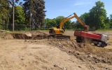 Stavební práce na rybníku Letná